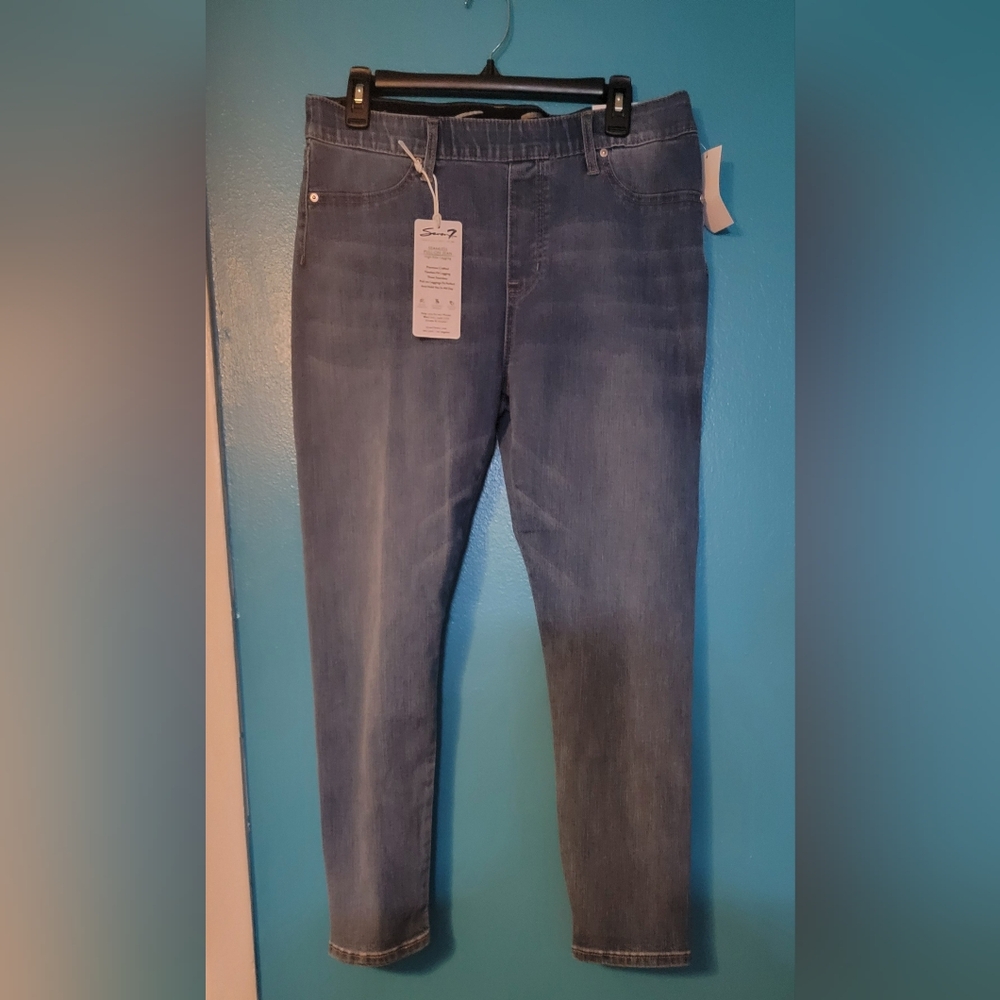 Seven7 Women's Blue Straight Leg Jeans